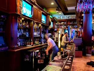 Park Street Tavern