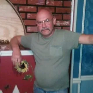 Robert R.