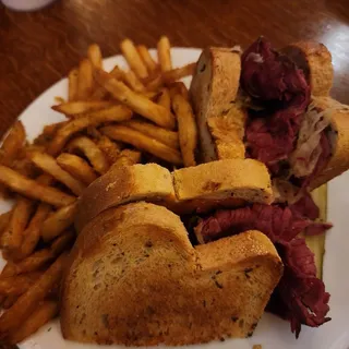 Grilled Reuben Sammiches