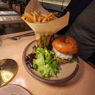 Fuch 's Office Burger