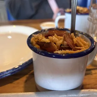 Mac and cheese with bacon