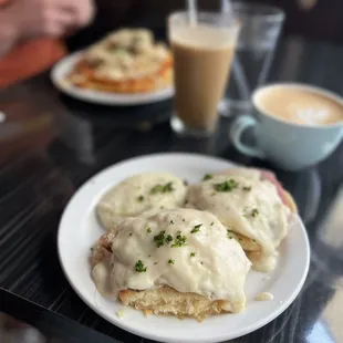 Eggs Southside Benedict*