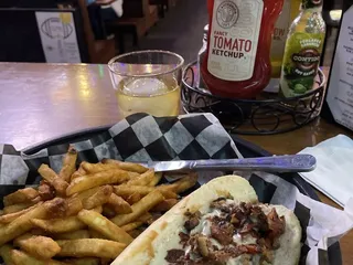 Brick's Pub and Grub