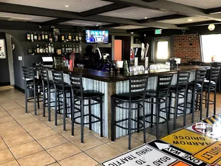 Roadside Bar & Grill