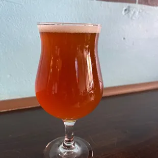 English pub ale helps the &quot;Hours Pass&quot;