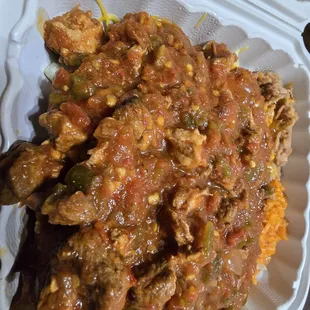Some call it green chili. Some call it sauce. What does matter is the amount of flavor in this picture. I LOVE this stuff.
