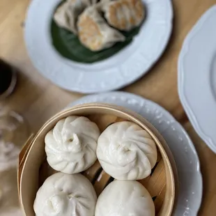 Char siu bao and chicken dumpling