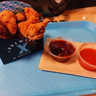 Chicken Tendies, BBQ &amp; Buffalo sauces