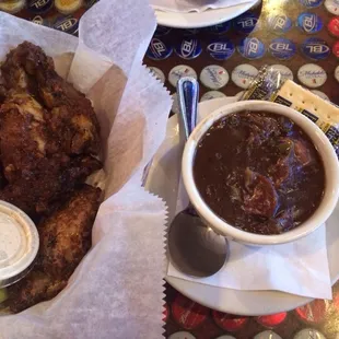 1/2 order of Panama (hot) wings and a cup of Mojo Gumbo