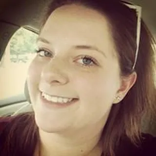 Liz D.