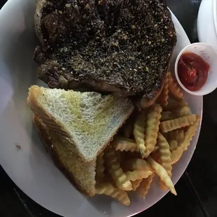 Thursday sirloin was excellent. Please bring back the steak fries! Please! Oh. Didn't have a potato ready. Next time. Lol.