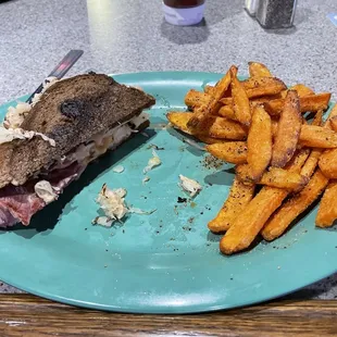 Rueben and sweet potato fries