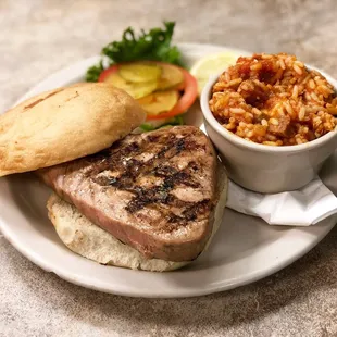 Tuna sandwich with jambalaya