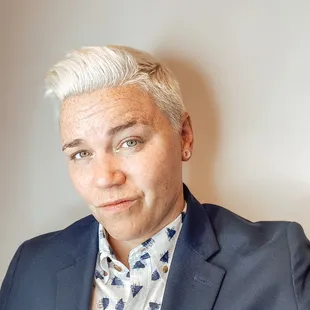 Looking for a home? Start by giving me a call to set up a buyer consultation.