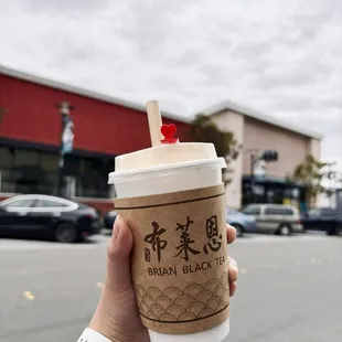 Iron Goddess Crema ($5.75 - R) - 4.5/5 stars