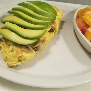 California omelette with avocado