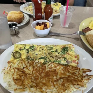 Loco Loco Omelette w/crispy hashbrowns. Huge portions!