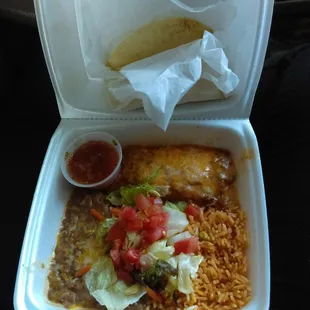 So this is the "Tamale lunch special" $7.95, rice was cold and  the guacamole was not good, its better at Chipotle.This is disappointing.