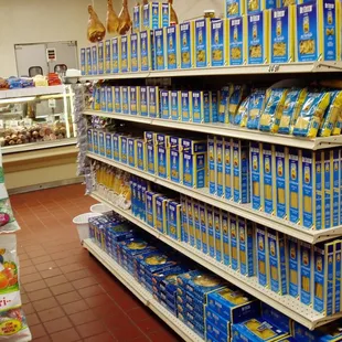 We carry a full line of DeCecco pasta.