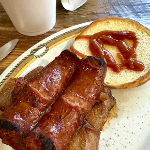 The "Alamo" (stacked bbq'd brisket and sausage)