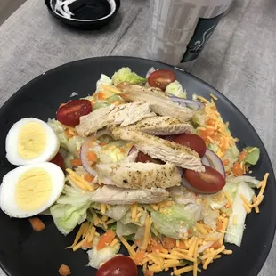 Grilled chicken salad