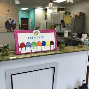 Cute shop with great ices!