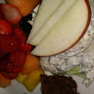Chunky Chicken Salad Lunch
