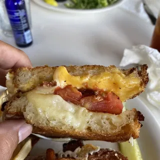 3 Cheese Bacon Grill and Tomato Sandwich Lunch