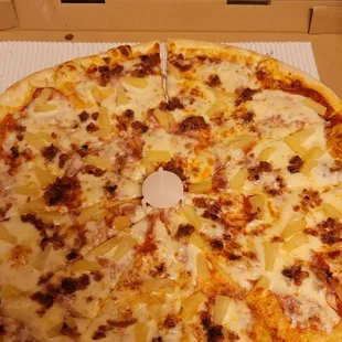 Tropicana pizza 18&quot;