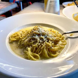 Cacio E Pepe