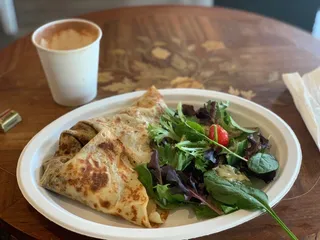 Le Louvre French Cafe