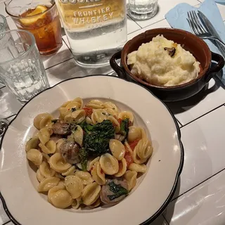 Orecchiette Salsiccia Rapini