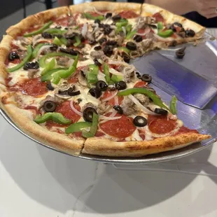 Brick 3 &quot;14 supreme pizza. Excellent!  Supreme Pizza