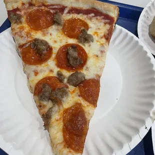 food, pizza