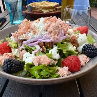 Smoked Salmon Salad