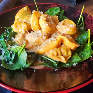 Spinach & Mushroom Tortellini