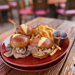Tenderloin sliders on pretzel bun