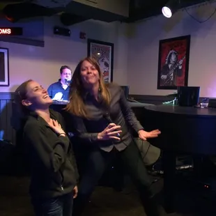 Audience members sing and dance &quot;RESPECT&quot;