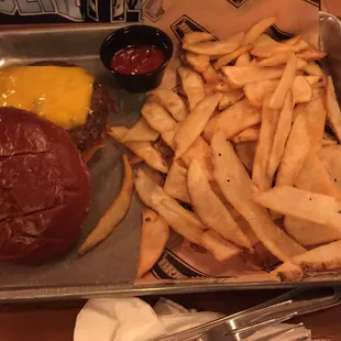 Cheeseburger and flat fries. Our kids really liked the flat fries.