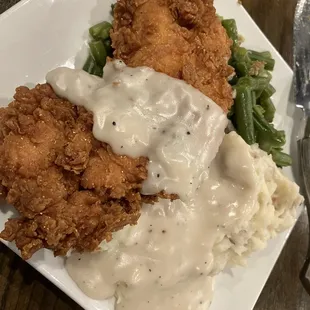 Fried Chicken with Mashed Potatoes and Gravy and Green Beans