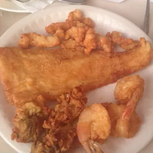 Fried seafood platter. Clams. Oysters. Clams. Halibut.