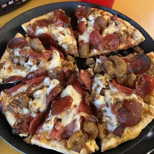 Razorback pizza