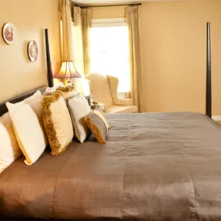 Upscale boutique style.