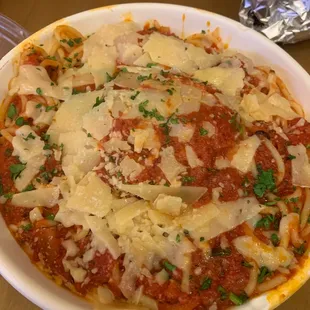 Spaghetti and 6oz meatball