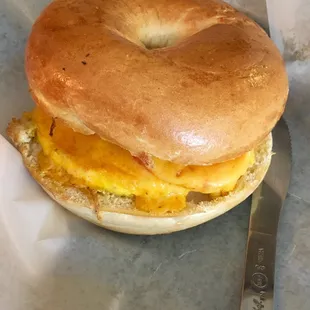 Bagel sandwich