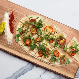 Brickhouse pulled chicken flatbread