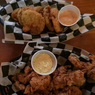 bbq chicken, chicken, poultry, bbq wings, chicken wings, fried chicken wings, fried chicken, chicken wings and fried chicken, food