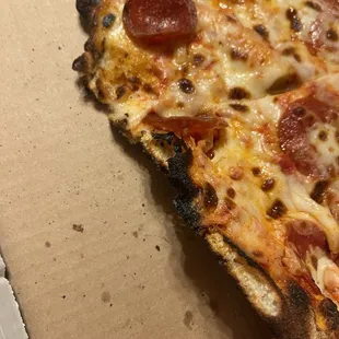 Torn crust - byo pizza