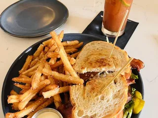 Rockin' S Bar & Grill - Graham