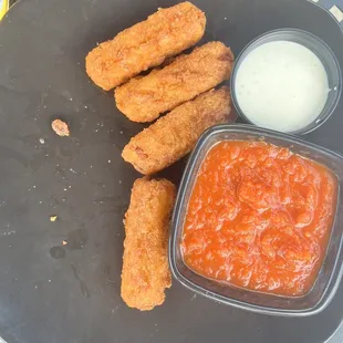 mozzarella sticks